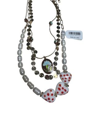 New Free People Faux Pearl Gold Toned Floral Pendant Necklace Set